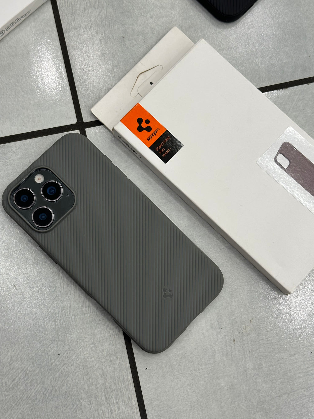 Spigen Magarmor Gen 1