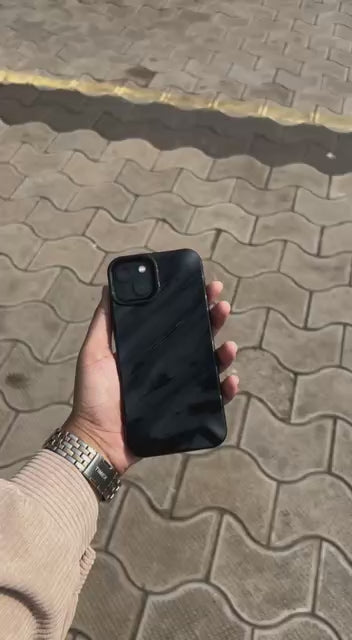 Shimmering Wavy Black edition