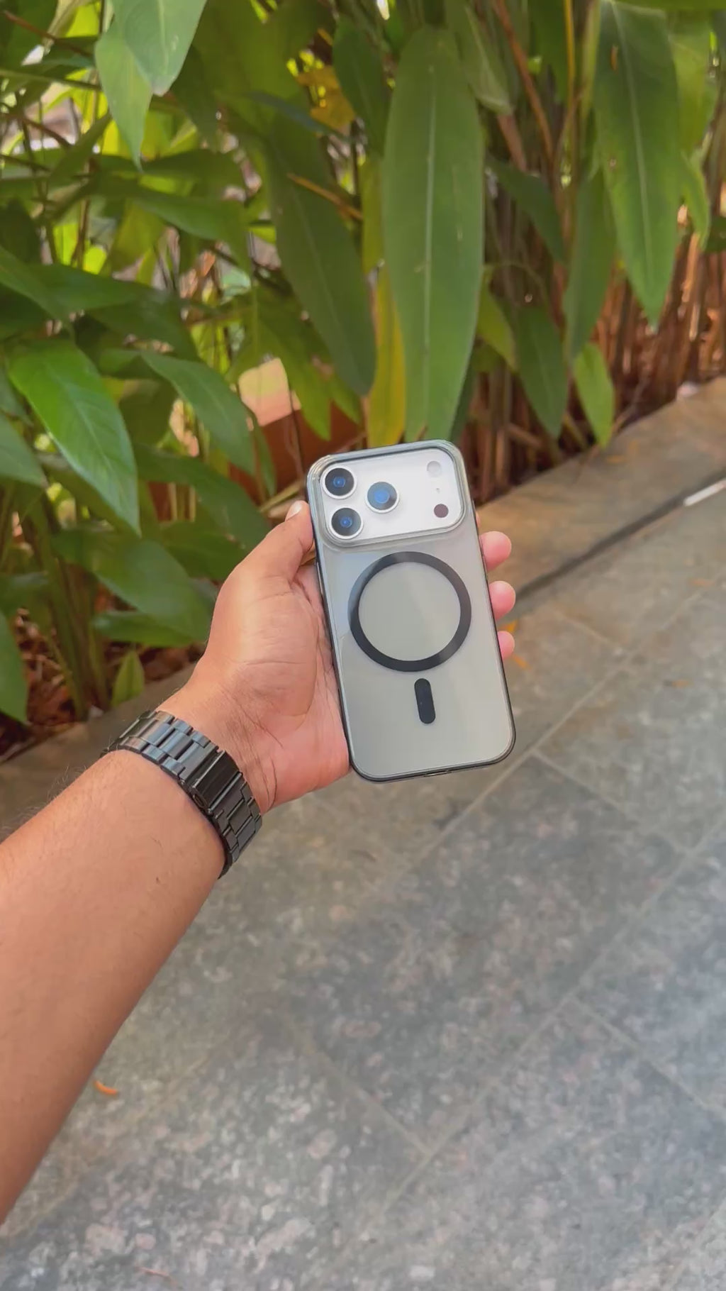 Casemark Anti Yellow Smoke Magsafe case